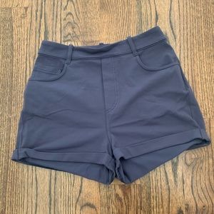 lululemon high waisted shorts